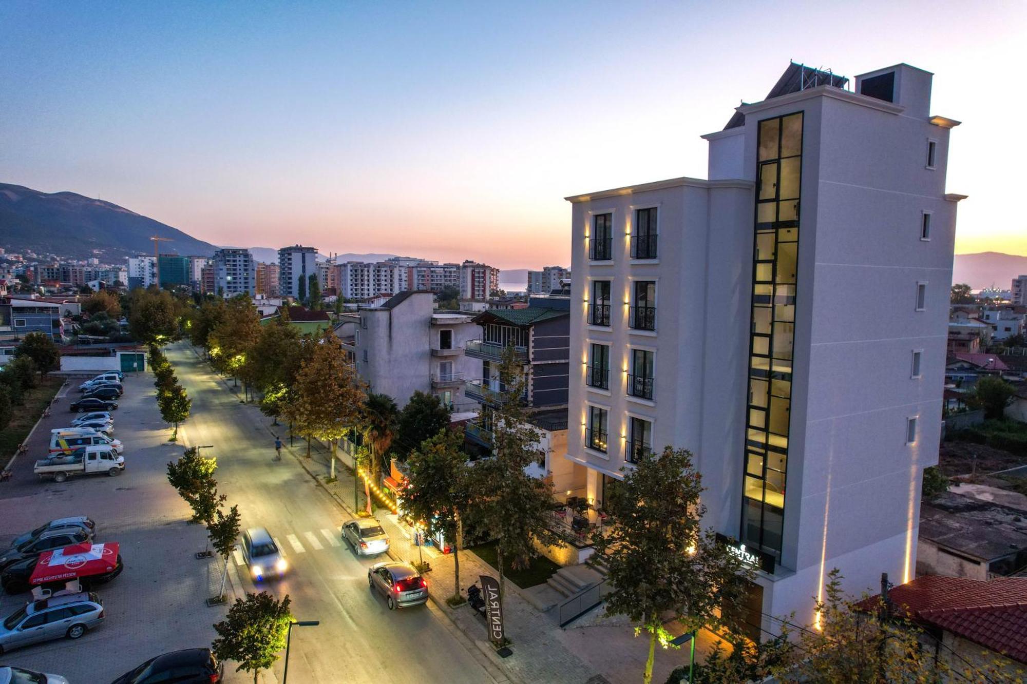 Hotel Central Vlore Exterior photo
