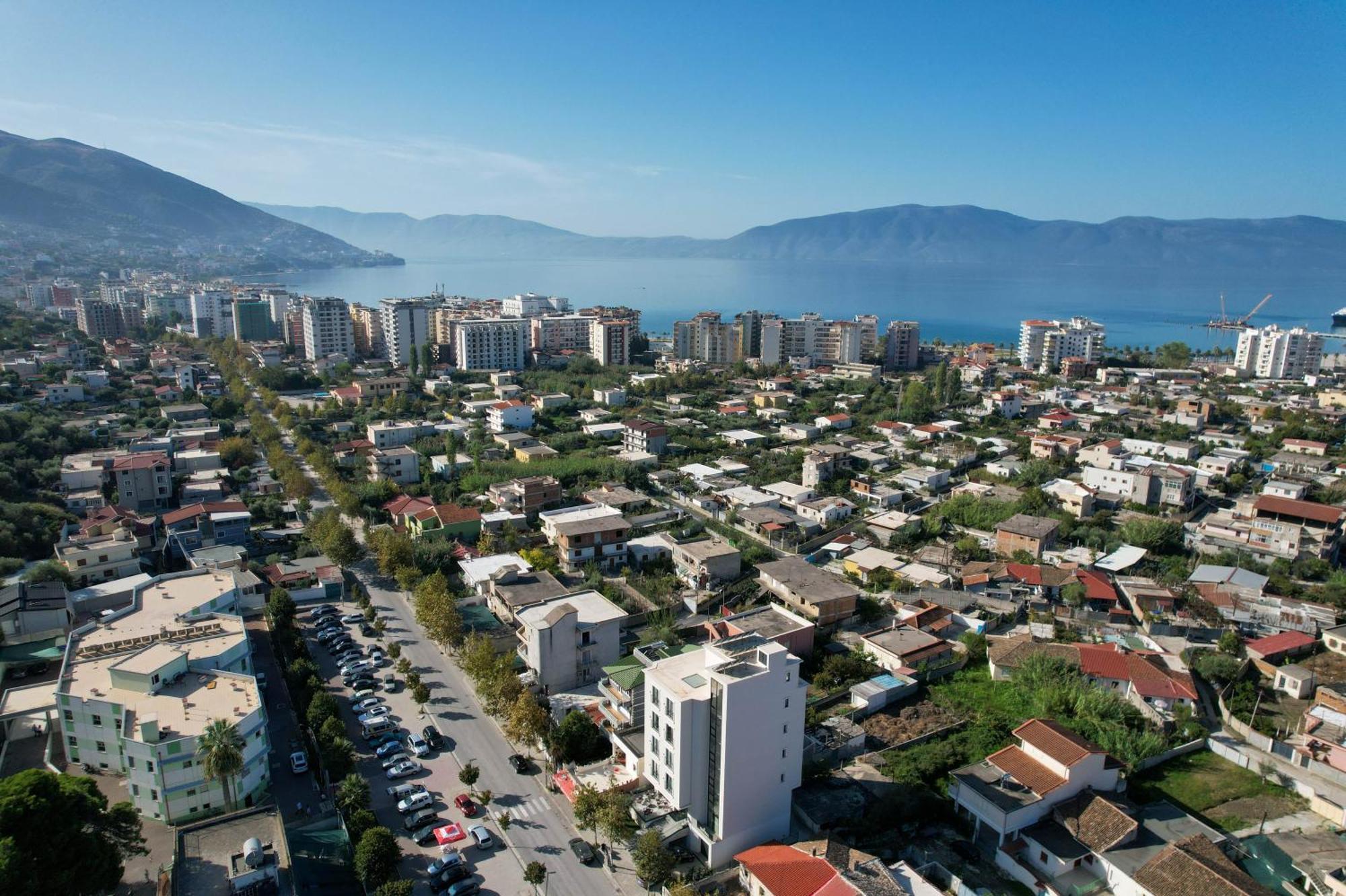 Hotel Central Vlore Exterior photo